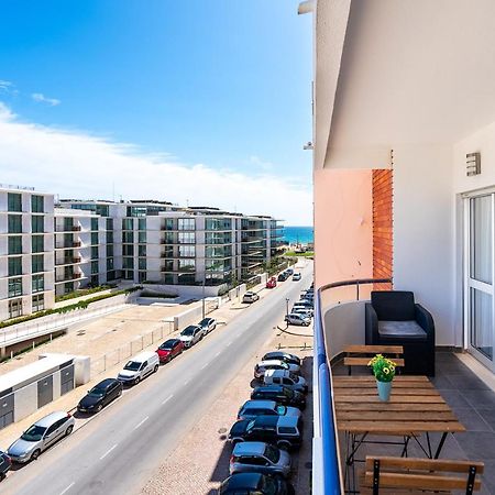 Beachfront Apartment In Armacao Armação de Pêra Kültér fotó